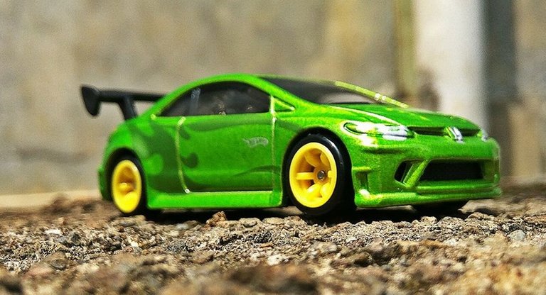 car green.jpg