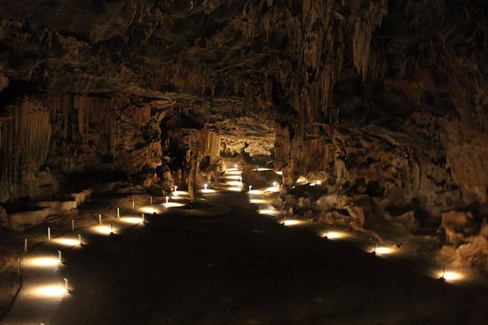 the-cango-caves path.jpg