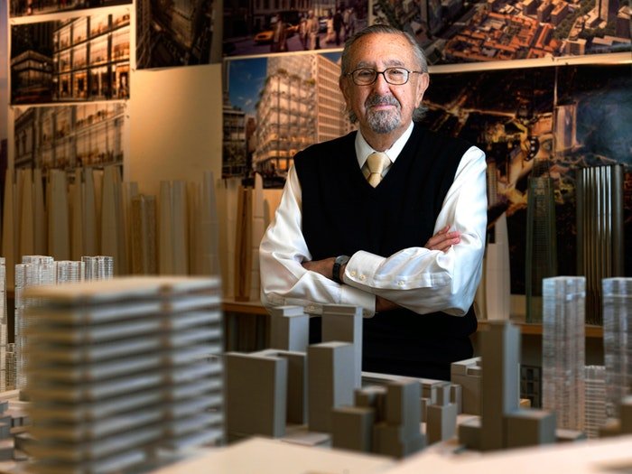 CESAR PELLI.jpg