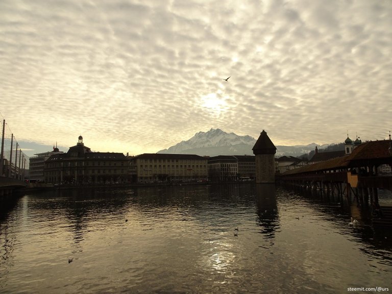 chapel bridge and mt.pilatus.jpg