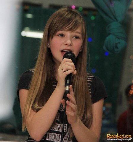 connie-talbot-001.jpg