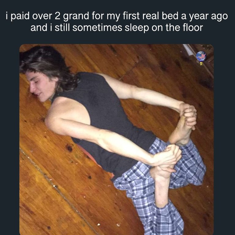 floor sleeper .jpg