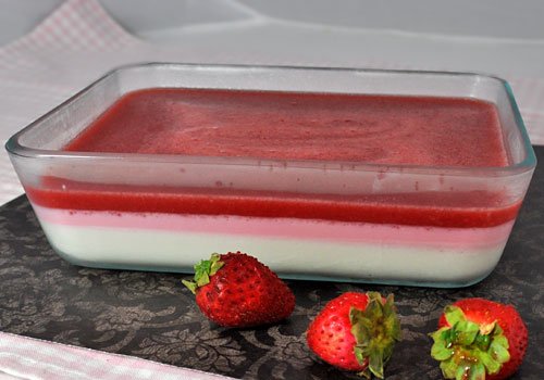 r_easy_strawberry_gelatin_essert6.jpg