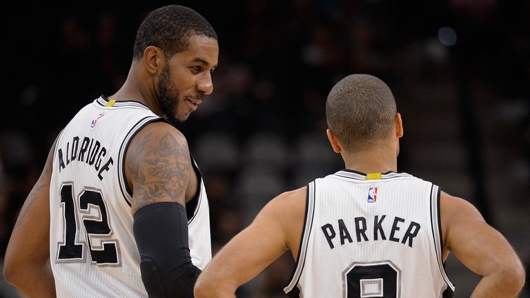 lamarcus-aldridge-tony-parker-032516-ap-ftrjpg_zt6nq6z7ti5e14yduxn71mbv1.jpg