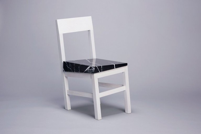 Snarkitecture_01b_slipchair.jpg