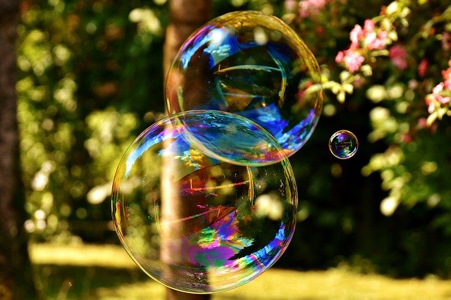 soap-bubble-2403673_640.jpg