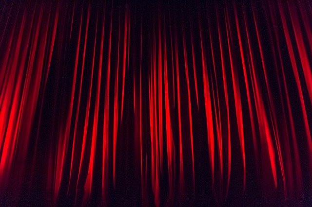 stage-curtain-660078_640.jpg