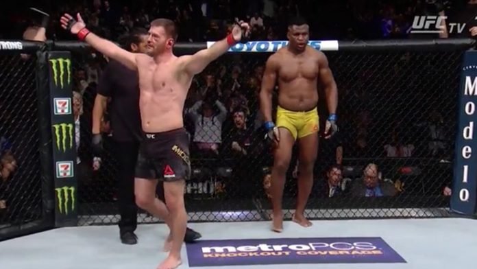 Stipe-Miocic-696x392.jpg