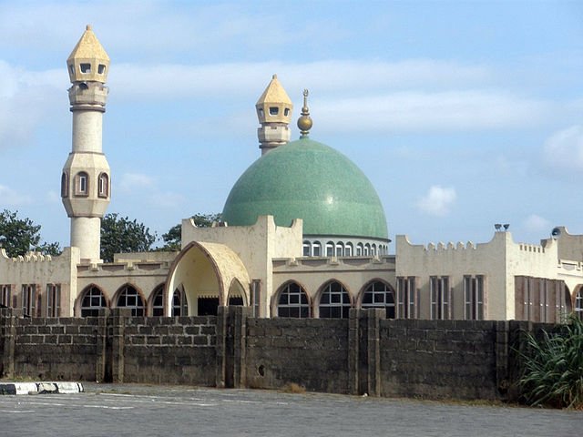 mosque.jpg