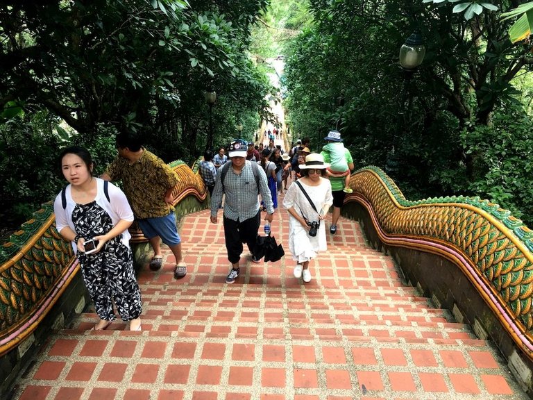 Wat Doi Suthep Chiang Mai Thailand 41.jpg