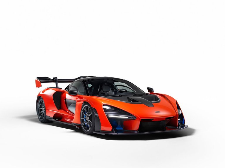 McLaren_Senna___1.jpg