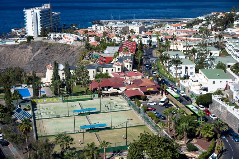 Los Gigantes above.jpg