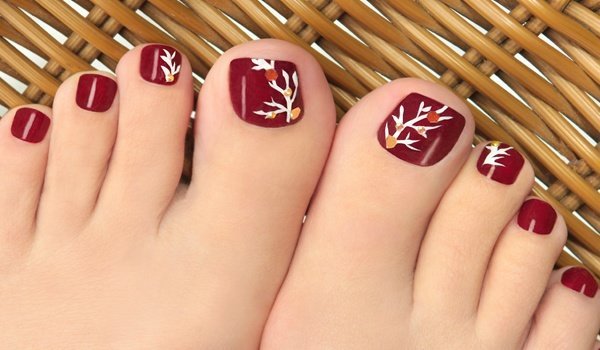 tacky toenails.jpg