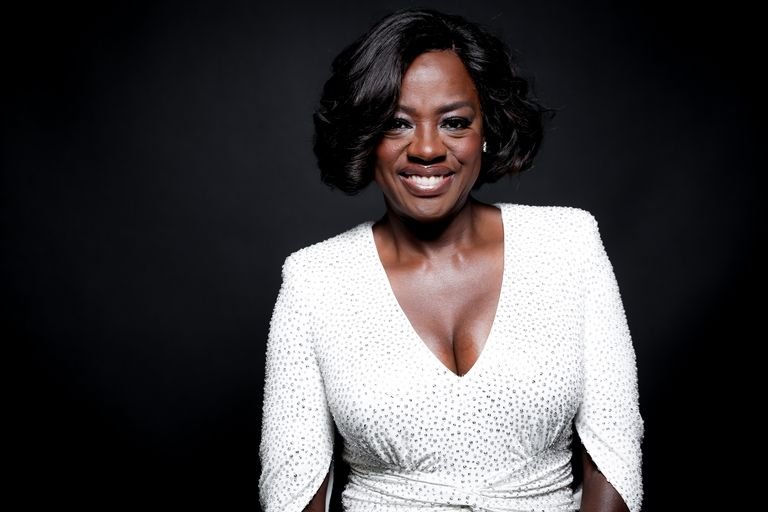 widows-viola-davis-gettyimages-877192222-1514467852.jpg