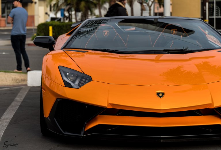 Orange Aventador SV LamboNB.jpg