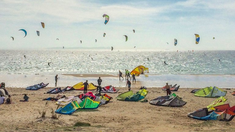 Kites-in-Tarifa.jpg