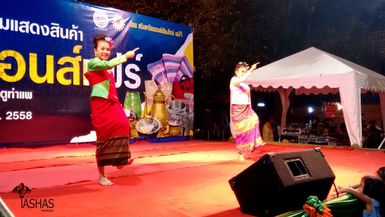 Thai Traditional Dance.jpg