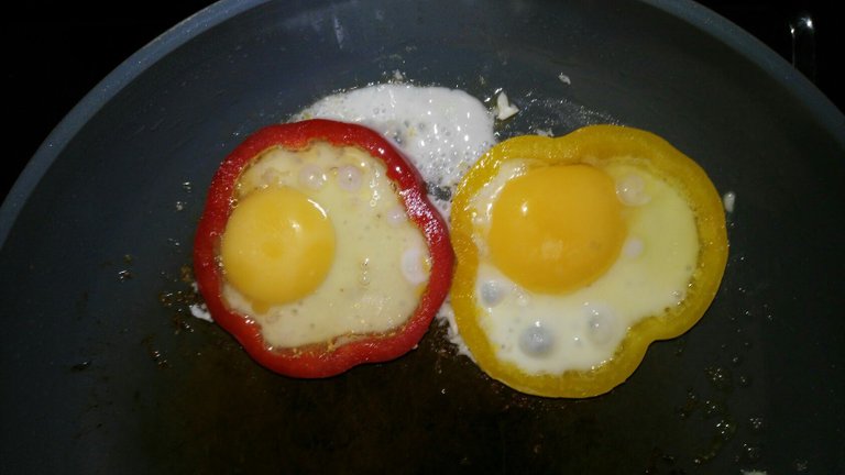 PepperEgg2.jpg