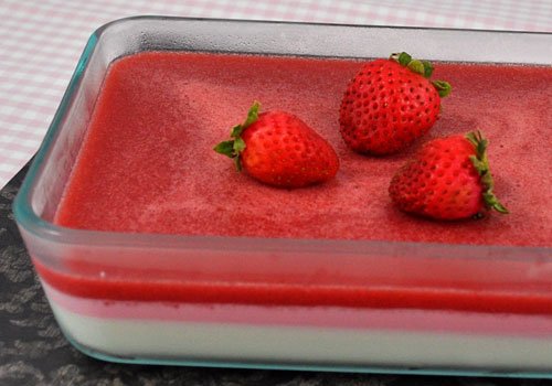 r_easy_strawberry_gelatin_essert7.jpg