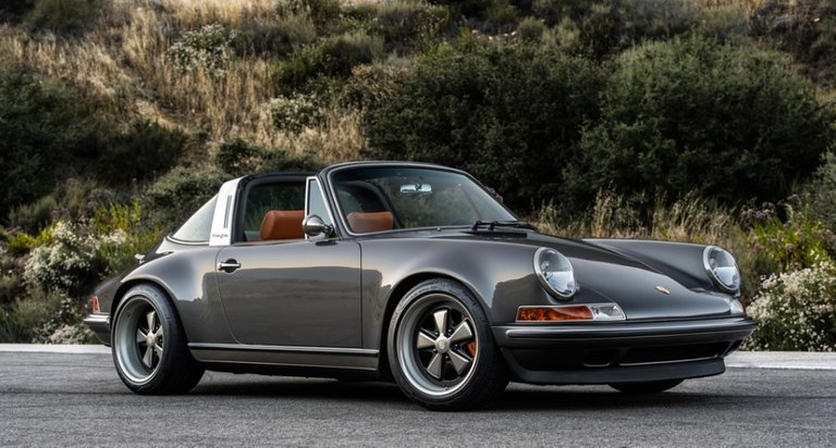 06-singer-911-targa-1_0.jpg