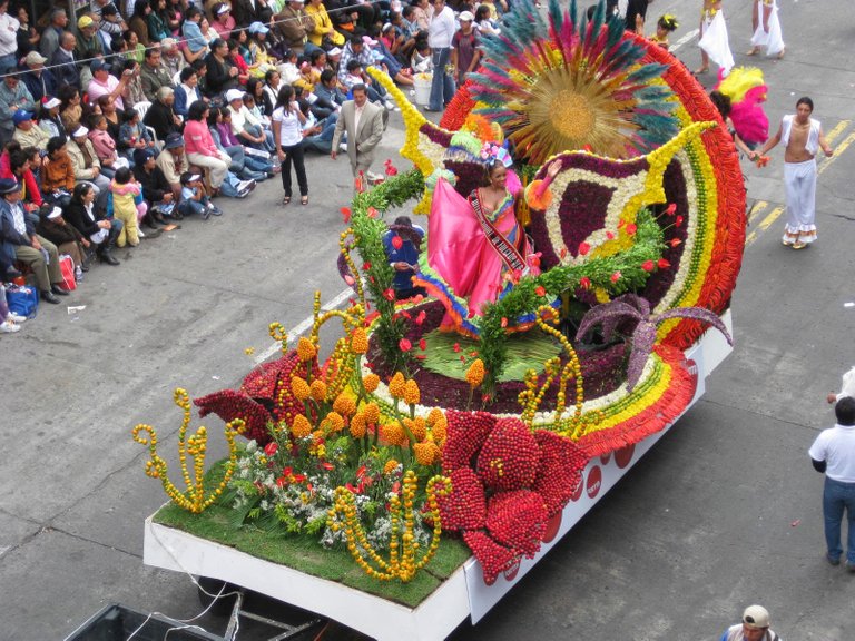 Desfile de la confraternidad_3.jpg