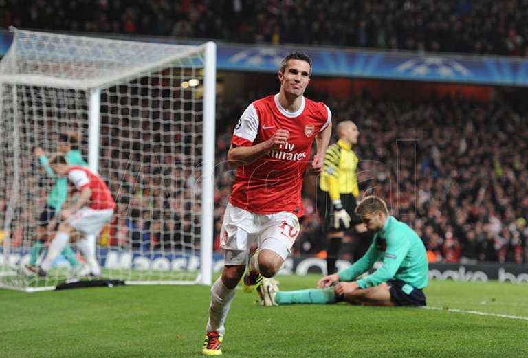 zp_vPersie-goal-3-110216MAFC_5639_0.jpg