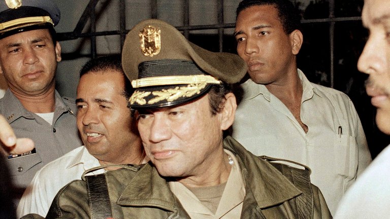 Invasion-panama-manuel-antonio-noriega.jpg