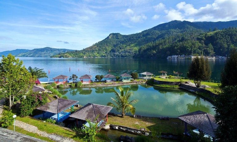 lake-toba-north-sumatra-1.jpg