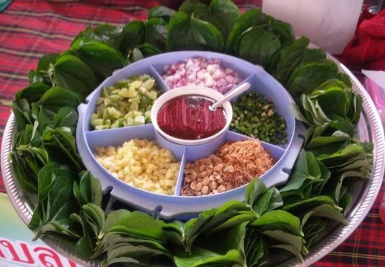 Miang Kham.jpg