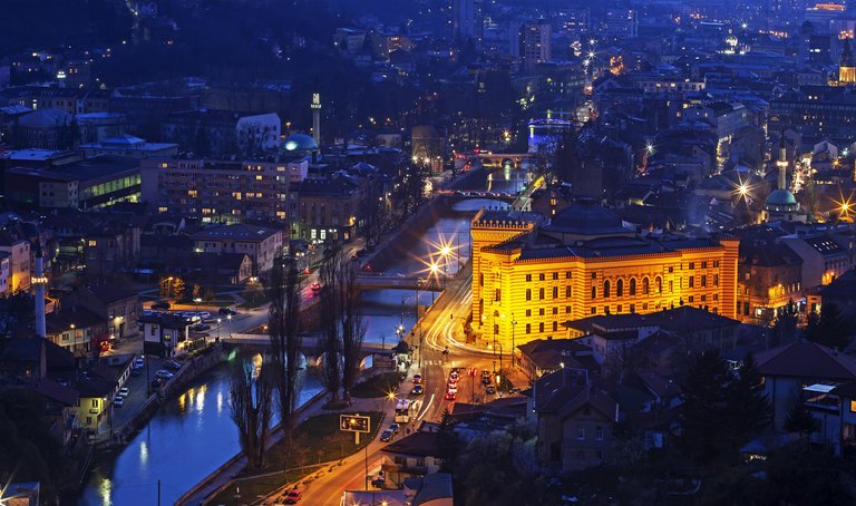 Sarajevo-Night-.jpg