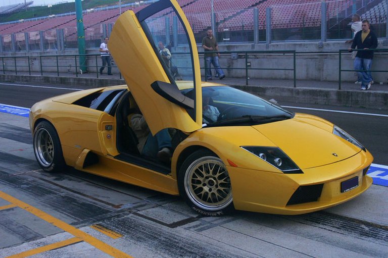 Lamborghini Murcielago by Cuttie és Jodie.jpg