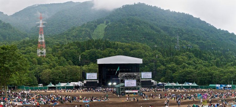 Fuji-Rock-Festival-fuji-rock-pano.jpg