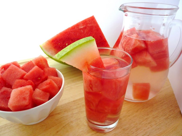 watermelon-detox-water-54health.jpg