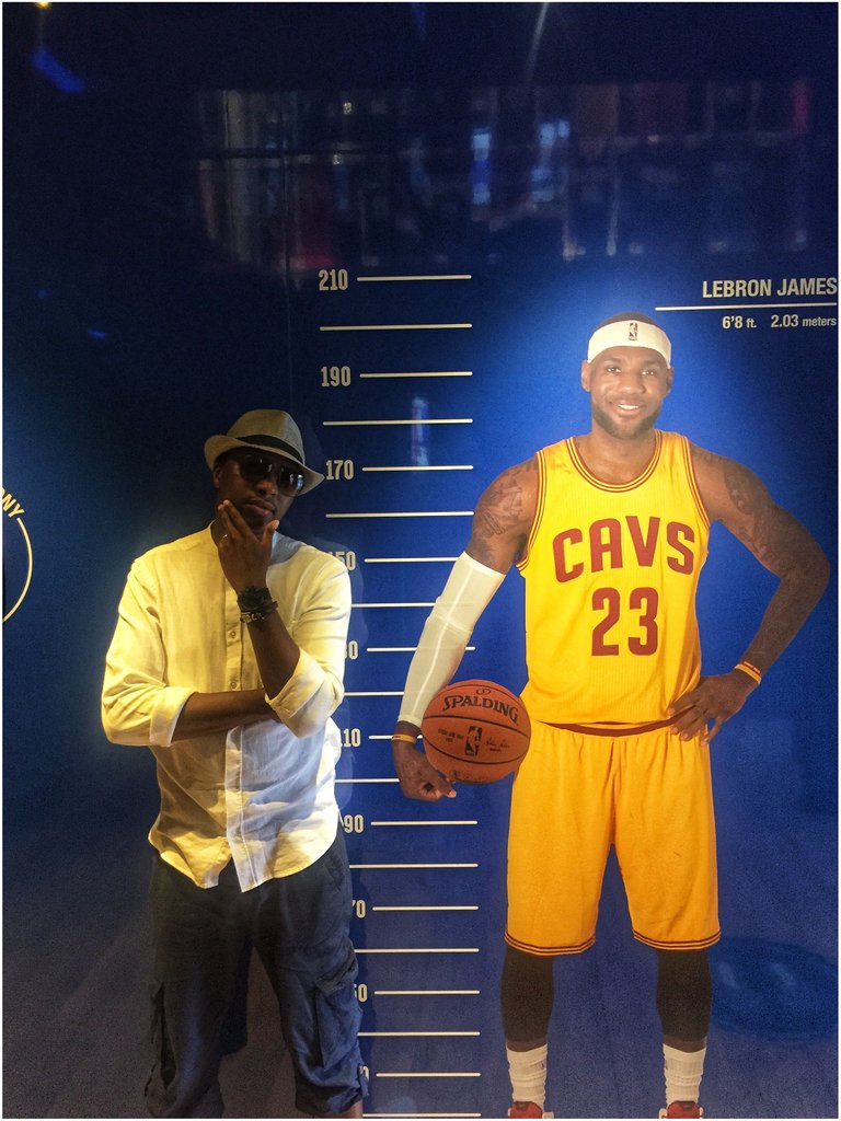 ChillingWithLebron-01.jpeg