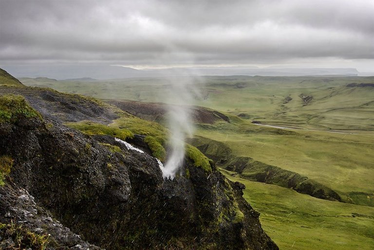 Las-20-cascadas-más-extrañas-en-el-mundo-02.jpg