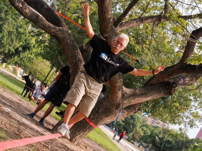 slackline walk.jpg