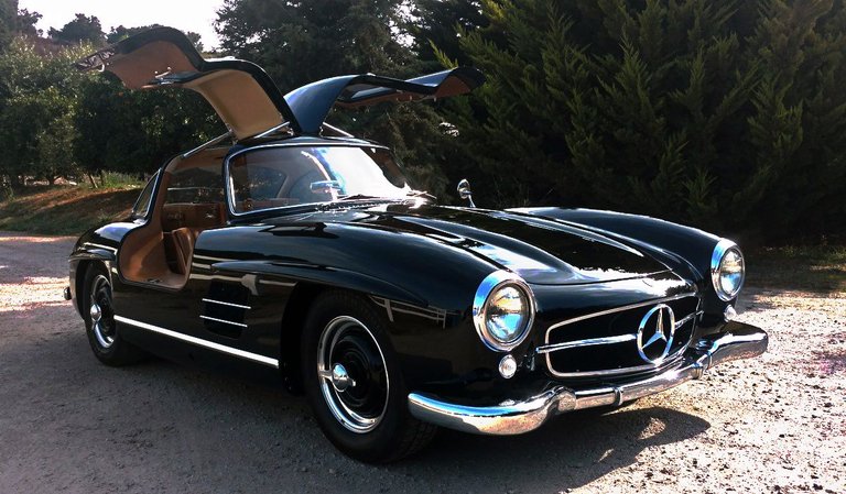 black 300sl side.jpg