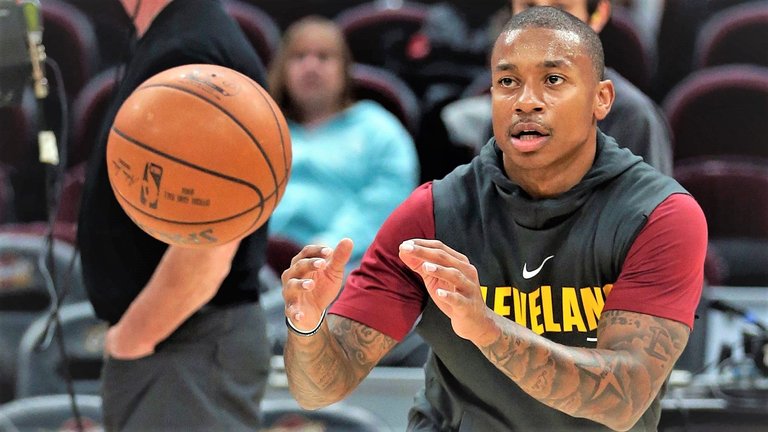 isaiah-thomas-cavs-ap.jpg