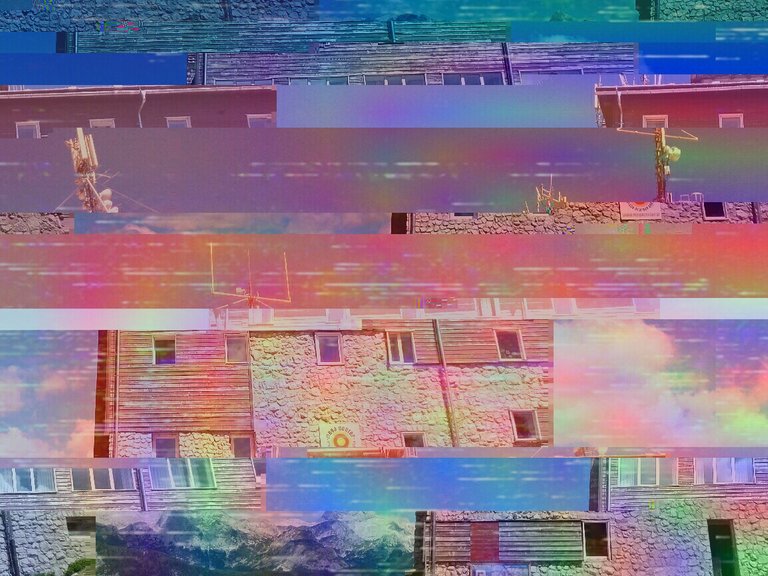 20170922023022_glitch.jpg