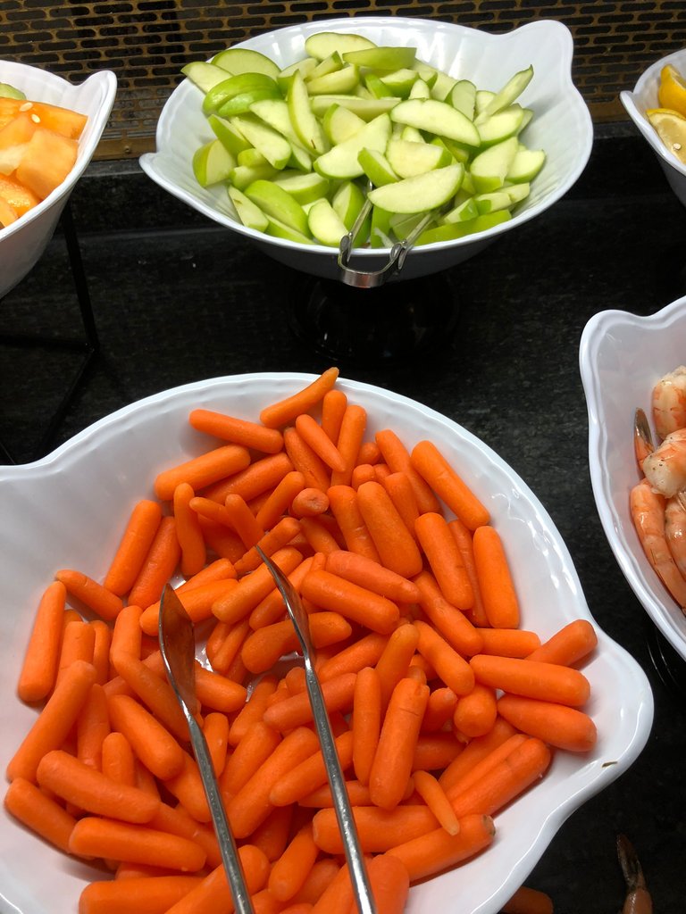 Carrots Apples Lunch Buffet in Walt Disney World at Crystal Palace!.jpg