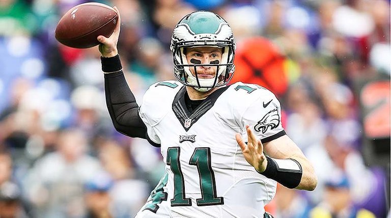 CarsonWentz_2_2016_0.jpg