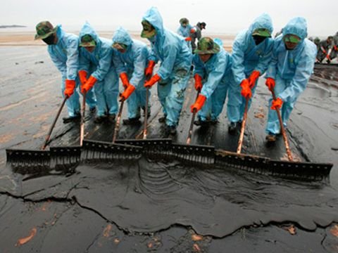 oilk spill.jpg