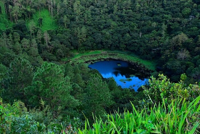 trou-aux-cerfs-crater-lake.jpg