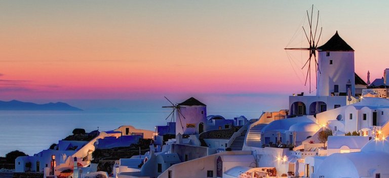 santorini-oia-sunset-e1436431933500_1176x420_acf_cropped.jpg