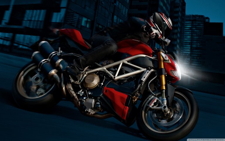 ducati_bike-wallpaper-1280x800.jpg