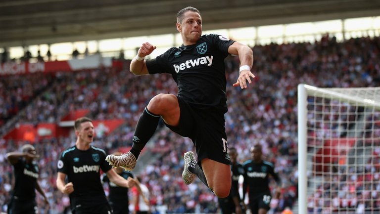 javier-hernandez-chicharito-west-ham-united_1odvooapufqa71imqno5ljei2t.jpg