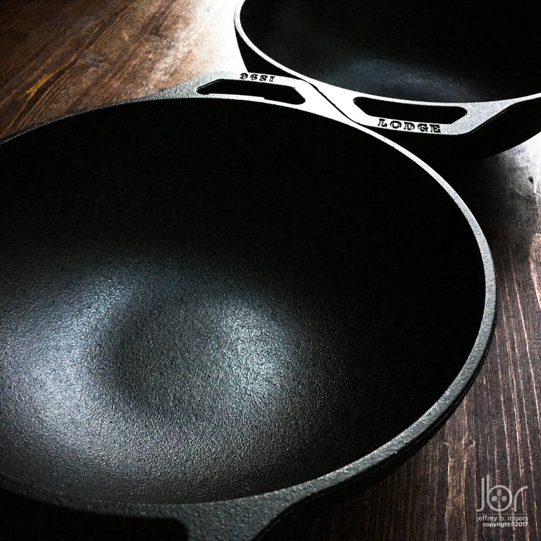 lodge_mini_wok_005.jpg