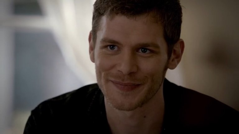 klaus_3_to_1x05-did-joseph-morgan-just-tease-a-new-vampire-diaries-the-originals-crossover-jpeg-251136.jpg