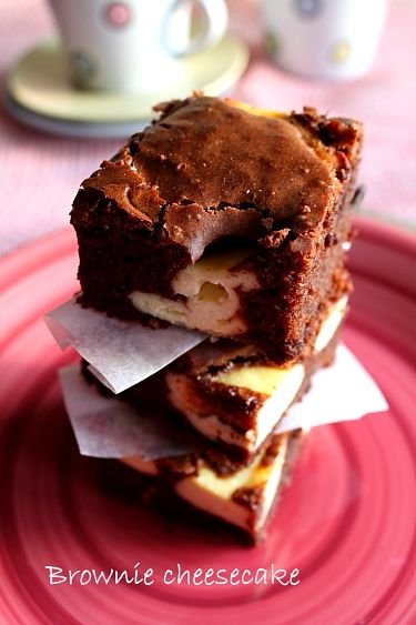 brownies-cheesecake (1).jpg