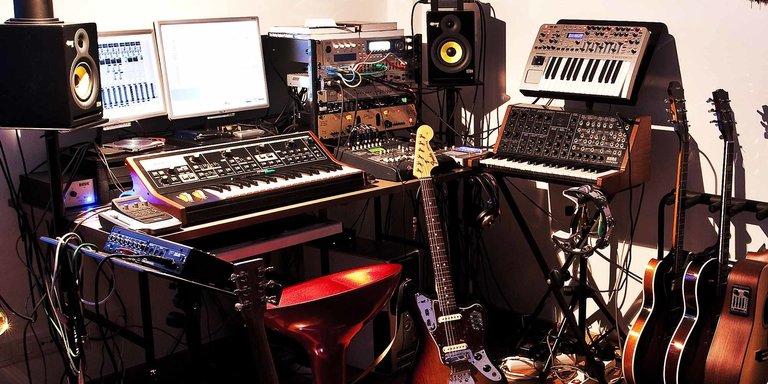 home-studio.jpg